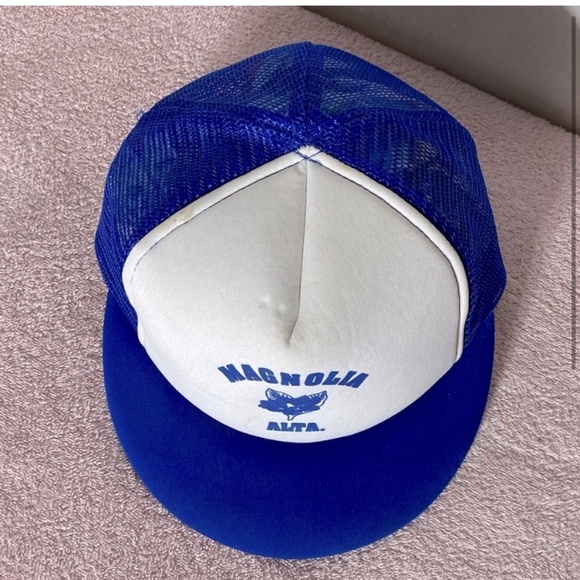 Vintage Blue White Magnolia Alta Mesh Back Snap Back Trucker Hat - Picture 2 of 10